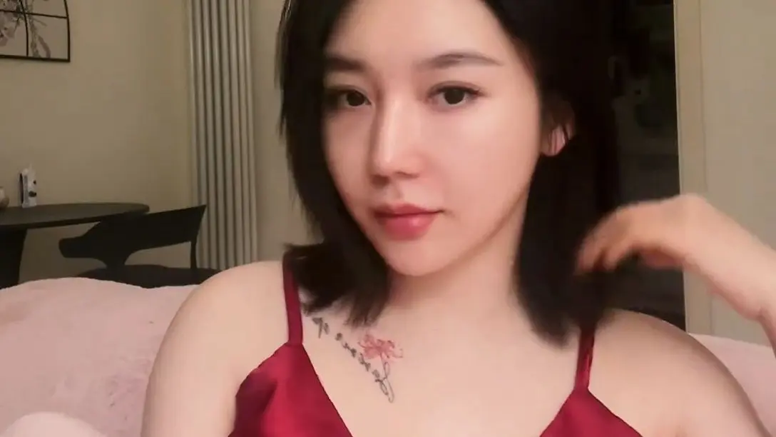 《eliy3人行资源》资源下载-4K超清画质完整版-在线免费观看eliy3人行资源-偷偷点开我傻眼了
