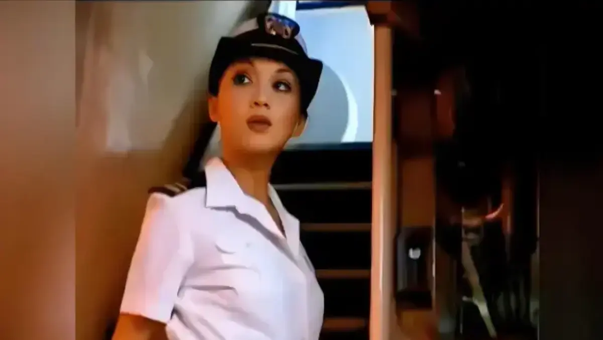 《军舰上的女兵》法国啄木鸟电视剧全集免费观看-军舰上的女兵无删减版HD高清播放-啄木鸟出品军舰女兵3在线观看