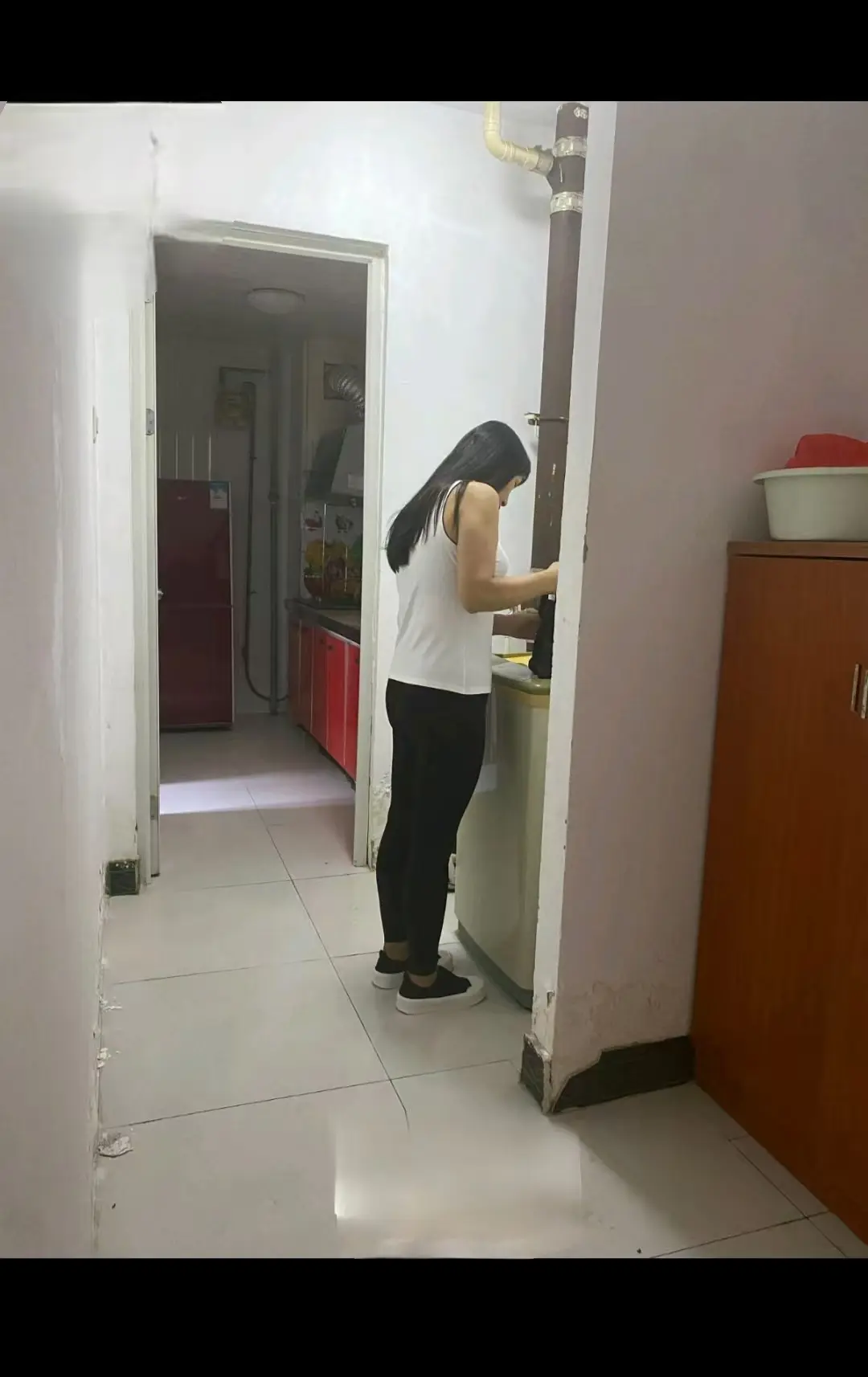 《真实小王子》催泪母子篇高清资源在线-天涯海角社区完整剧情无缓冲-共生花爱与痛缠绕的根茎