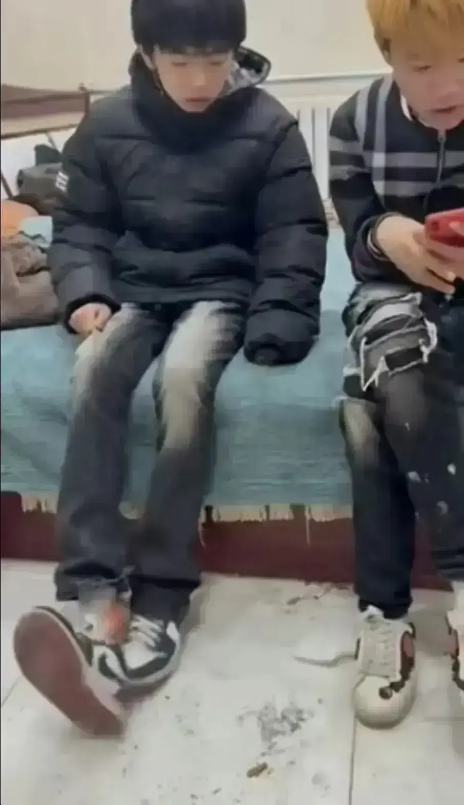 《轻奢小子和美式 boy》未删减版全集在线观看-轻奢小子和美式 boy1080P超清画质-热门黑料原视频免费观看无广告
